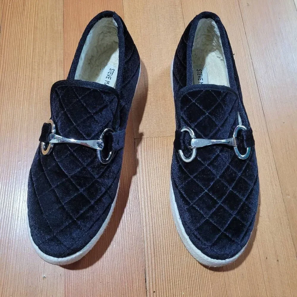 Steve Madden paxtyn velvet quilted loafers horsebit style silver accent quiet lu